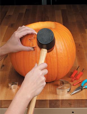 Thanksgiving Craft Ideas Adults on Brilliant  Use Cookie Cutters To Carve Pumpkins This Halloween