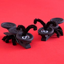 Ant Tablecloth Clips