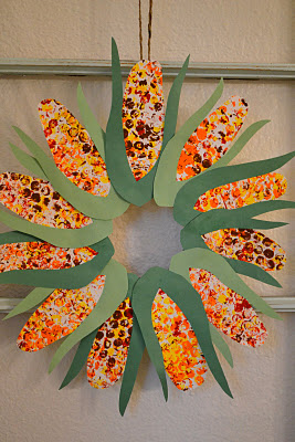 Halloween Craft Ideas Construction Paper on Beautiful Harvest Corn Wreaths Made From Construction Paper And Paint