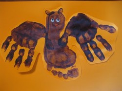 Hand & Footprint Bats