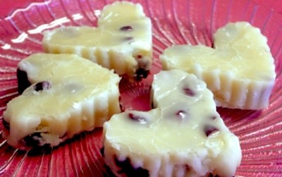 White Chocolate Cherry Fudge