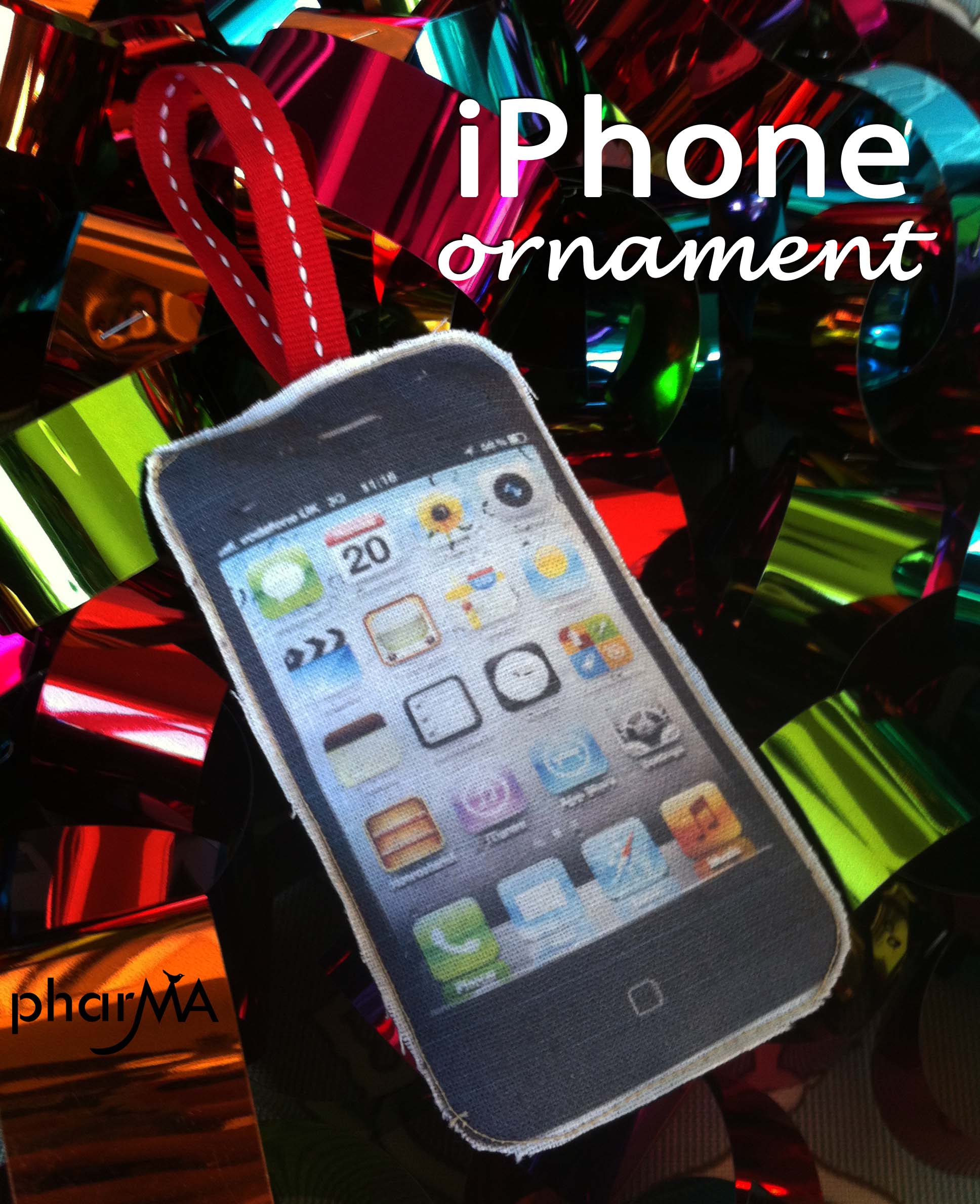 iPhone Ornament | Fun Family Crafts