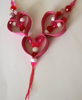 Cardboard Tube Valentine Necklace