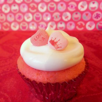 3-Ingredient Valentine Cupcakes