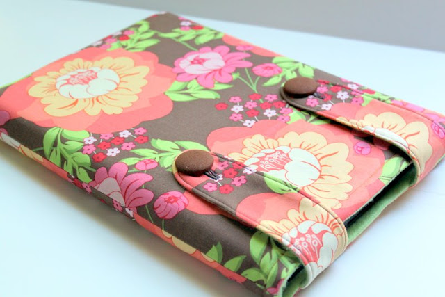 Laptop/Kindle/iPad Sleeve | Fun Family Crafts