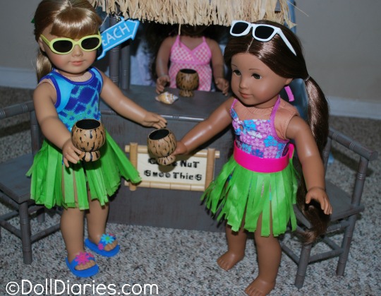 Hula Skirts for Dolls | Fun Family Crafts