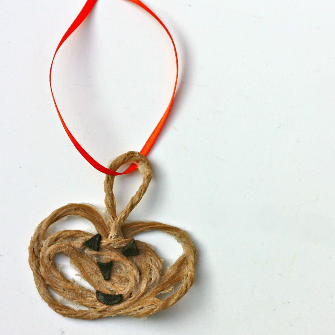 Twine Jack O'Lanterns Fun Family Crafts