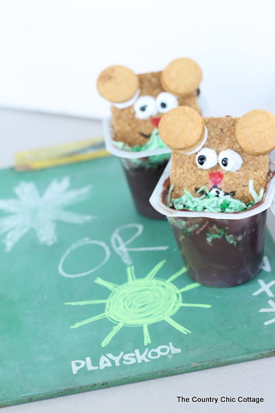Groundhog Pudding Cup Snack