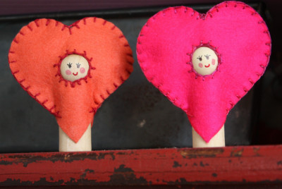Valentine Peg Dolls