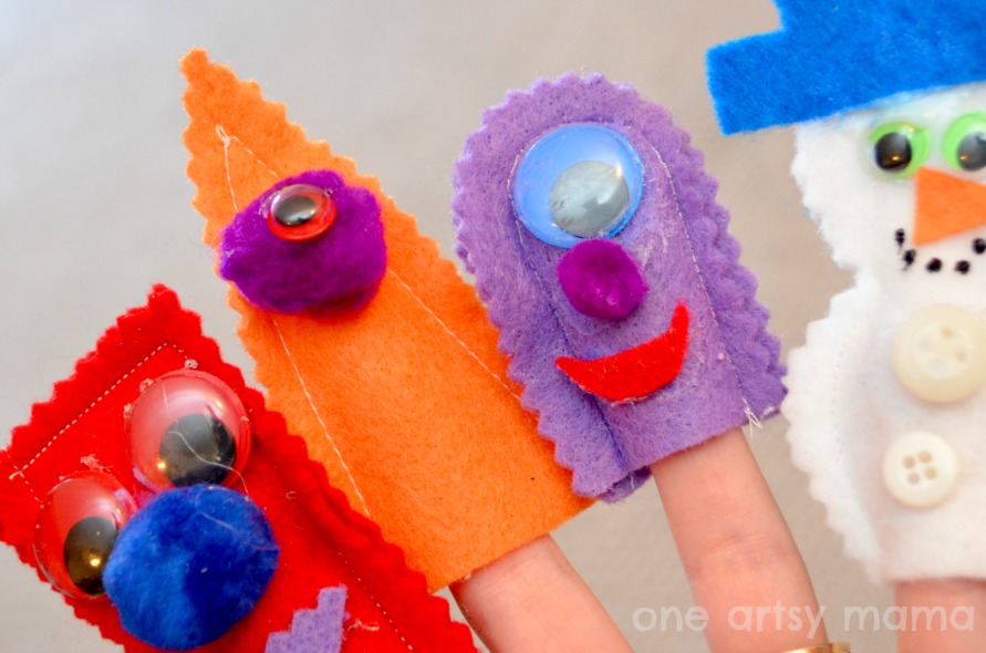 Felt Finger Puppets | Fun Family Crafts