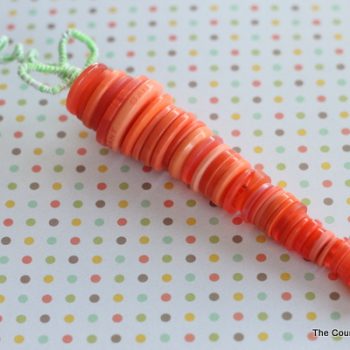 Button Carrot