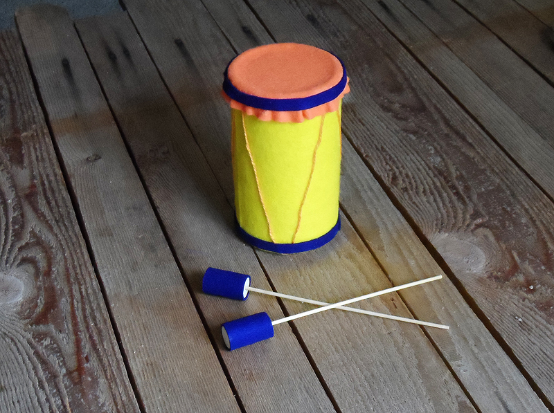 Oatmeal Container Drum | Fun Family Crafts