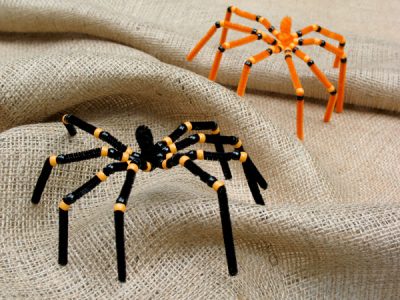 Spooky Pipe Cleaner Spiders