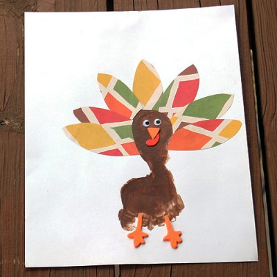 Footprint Turkey | Fun Family Crafts