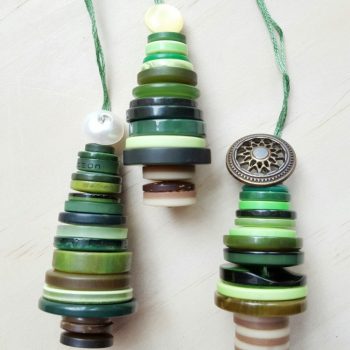 Christmas tree button ornaments