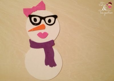 Bath Time Build-A-Snowman Fun