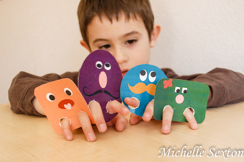 family finger puppets craft