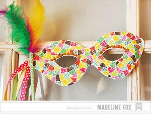 Glittery Mardi Gras Mask | Fun Family Crafts