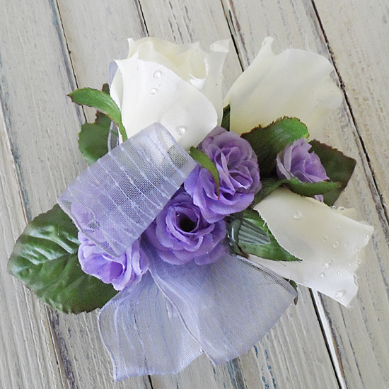 Make Your Own Corsage and Boutonniere | Fun Family Crafts