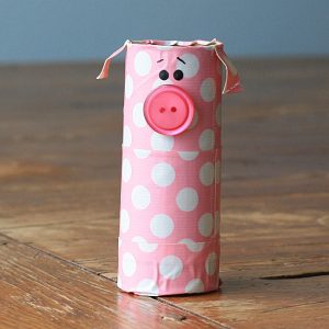 Cardboard Tube Polka Dot Pig | Fun Family Crafts