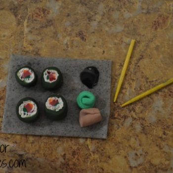 Clay Doll-Sized Sushi