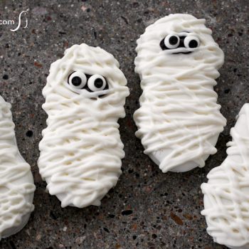 Mummy Halloween Cookies