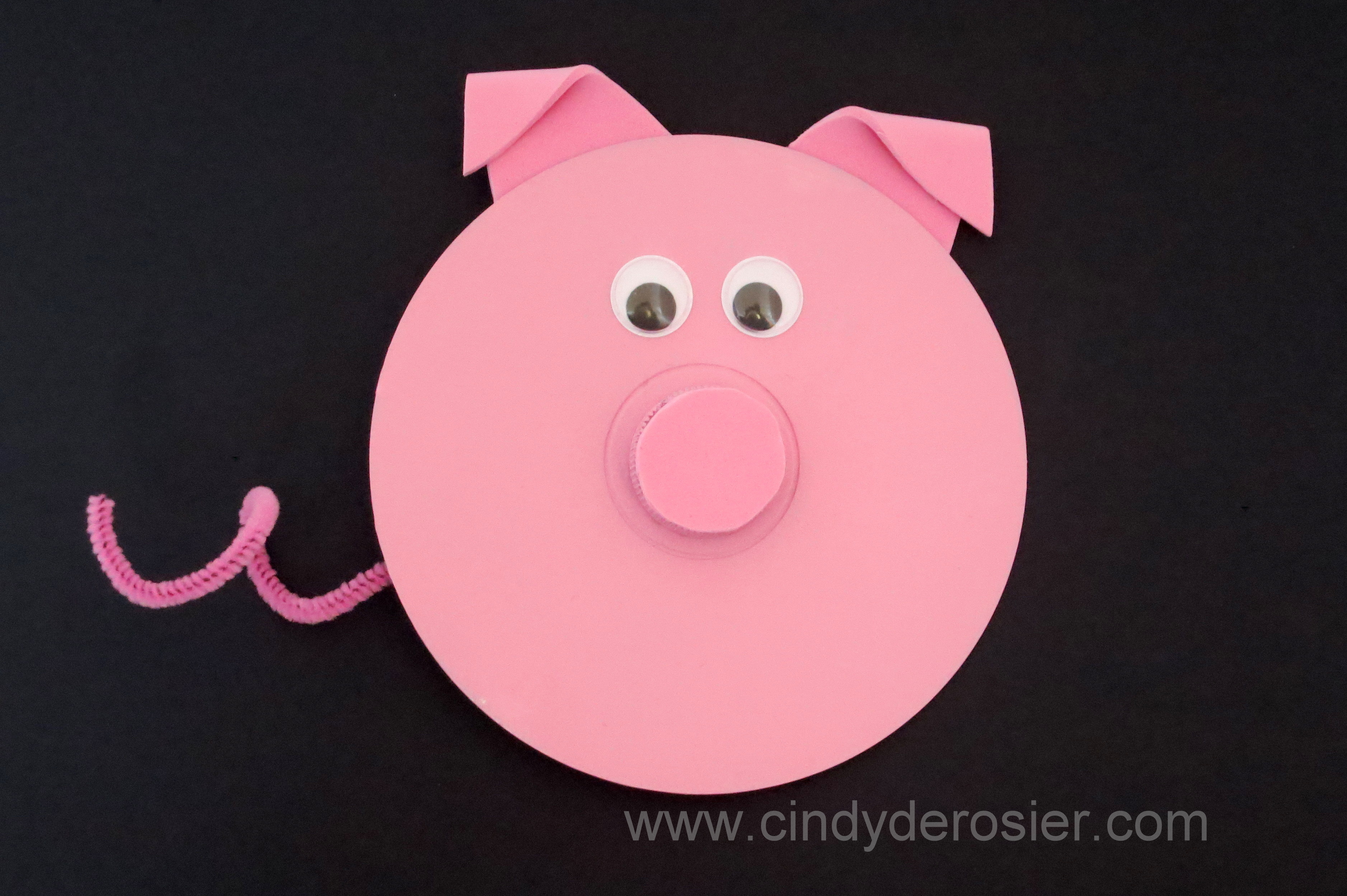 CD Pig | Fun Family Crafts