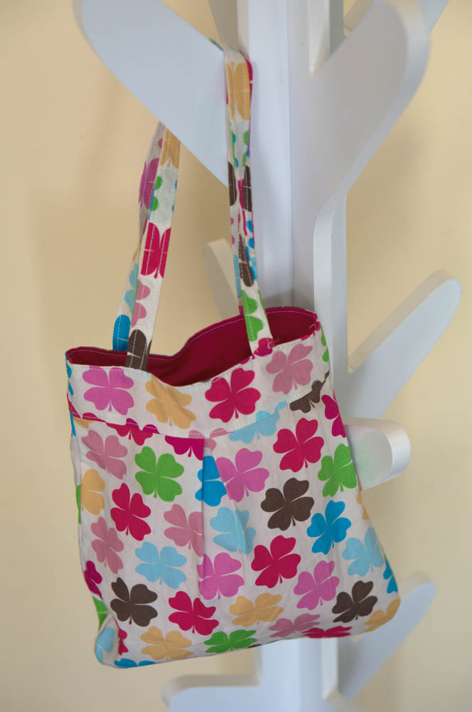 Easy Fabric Tote | Fun Family Crafts