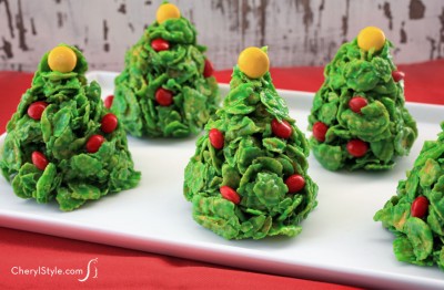 Cornflake Christmas Tree Cookies