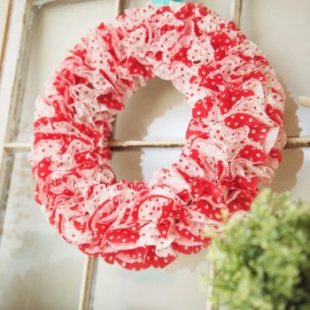 Valentine Cupcake Wrapper Wreath
