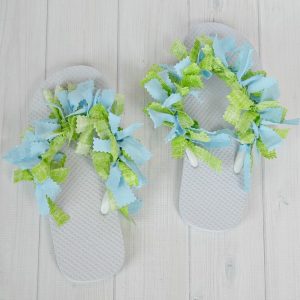 Decorated Flip Flops | Fun Family Crafts