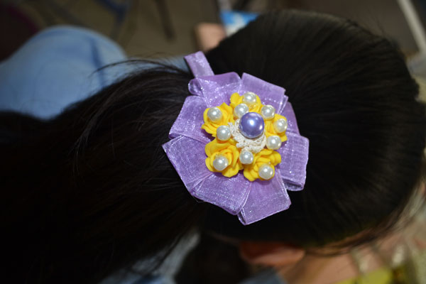 Flower Hairclip | Fun Family Crafts
