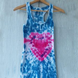 Heart Tie Dye | Fun Family Crafts