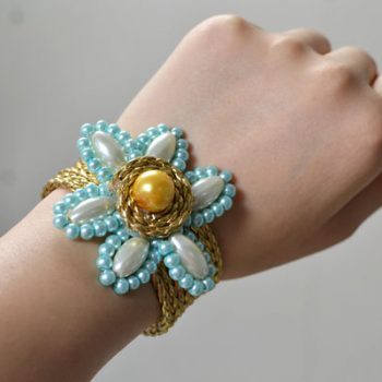 Flower Bangle Cuff Bracelet