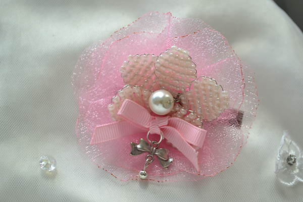 Sweet Feather Yarn Flower Handmade Hair Clip