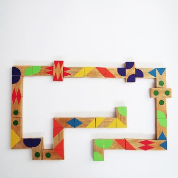 Colorful Dominoes Game
