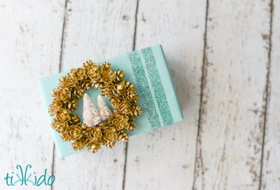 Mini Pine Cone Wreath Ornament