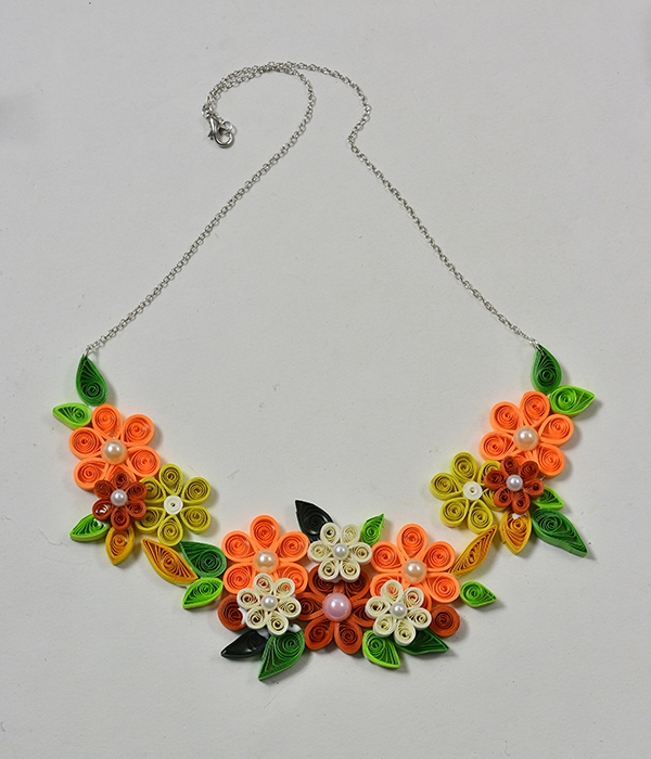 Quilled Flower Necklace Fun Family Crafts