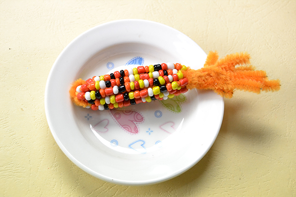 Easy DIY Project – How to Make Vivid Seed Bead Corn Craft in 10 minutes