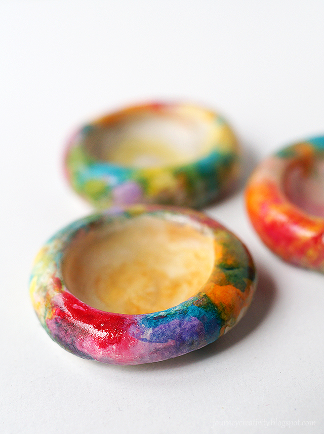 Colorful mini clay dishes