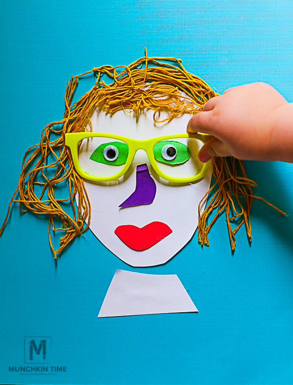 This Portrait Collage is a super easy gift for mom. #kidscraft