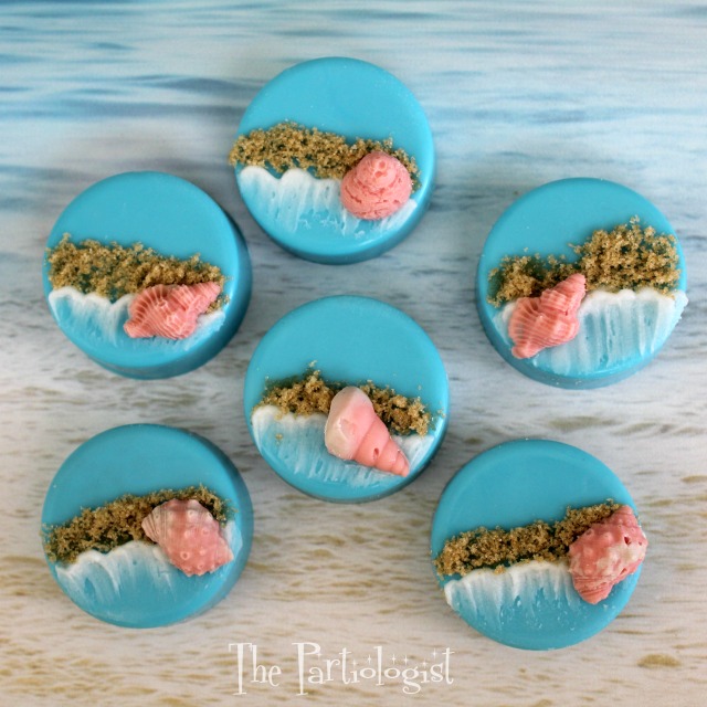 Super easy to create, beach oreo's with chocolate sea shells!