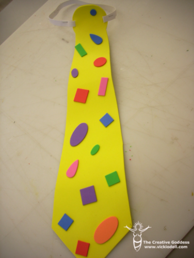 Big Clown Tie | Fun Family Crafts