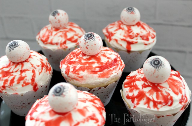 Creepy Eyeball Cupcakes