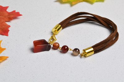 Agate and suede cord bracelet