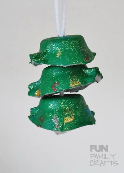 egg-cup-christmas-tree-vertical
