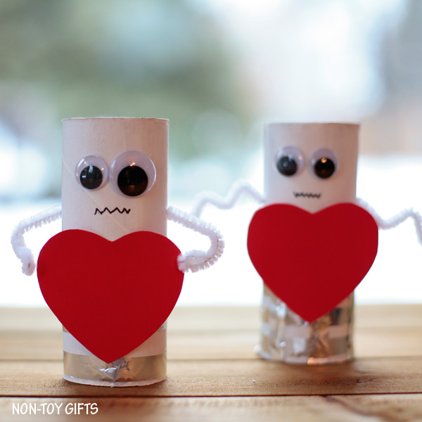 Make these charming heart robots with paper roll. Kids will love this easy Valentine craft.