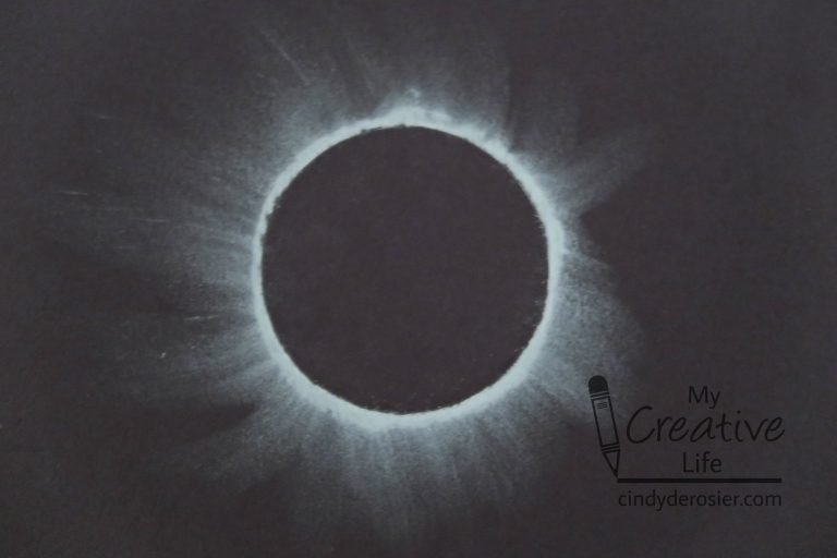 Simple Chalk Eclipse Art | Fun Family Crafts