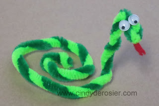 pipe cleaner snake