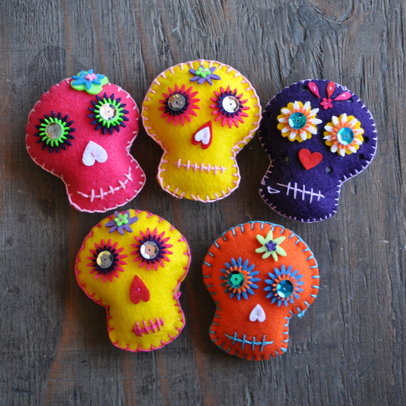 DIY Crafts to Celebrate Dia de los Muertos